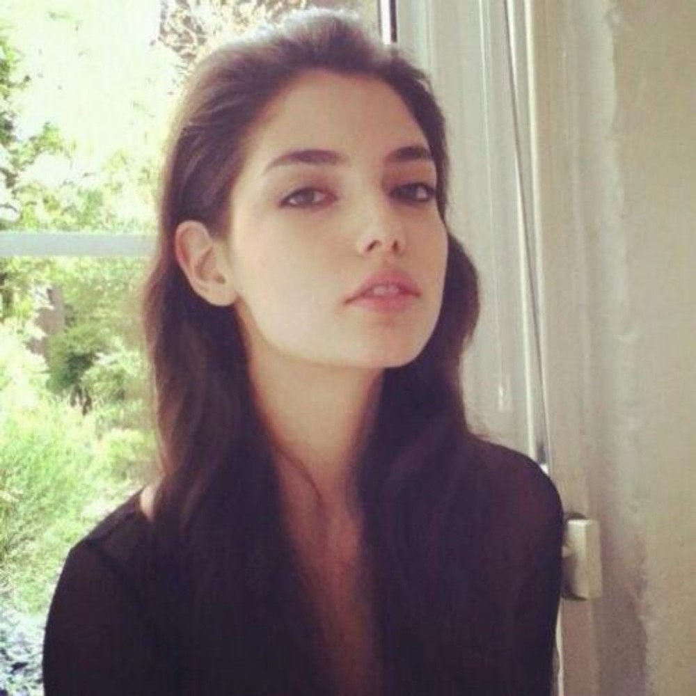Meet your Posher, Jade